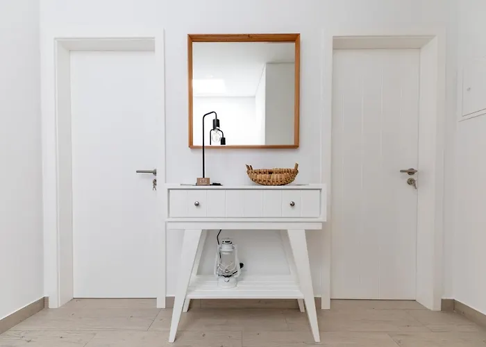 Farol نازاريه