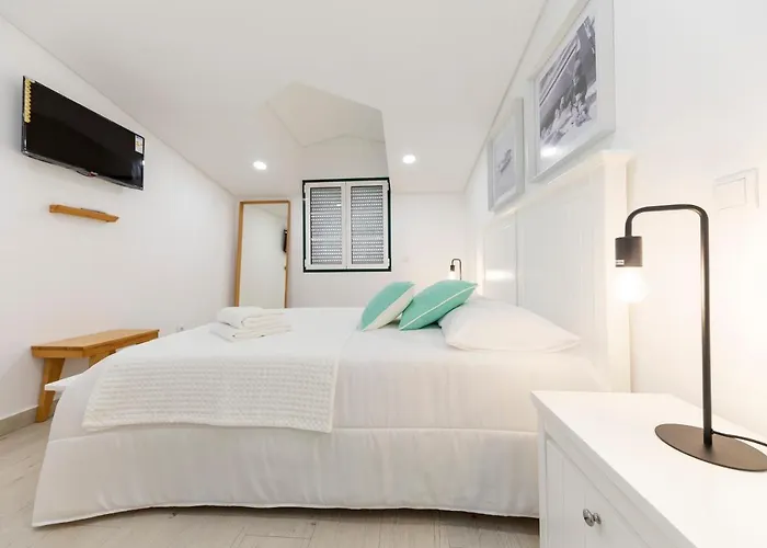 بيت ضيافة Farol نازاريه