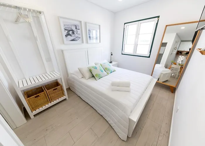 بيت ضيافة Farol نازاريه