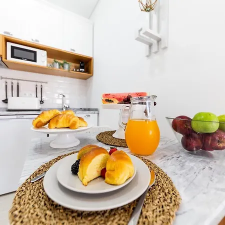 Farol Guest house *