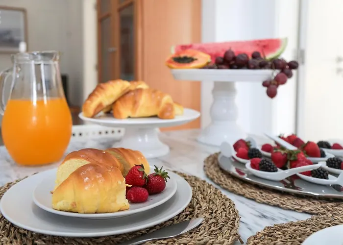 Farol בית הארחה