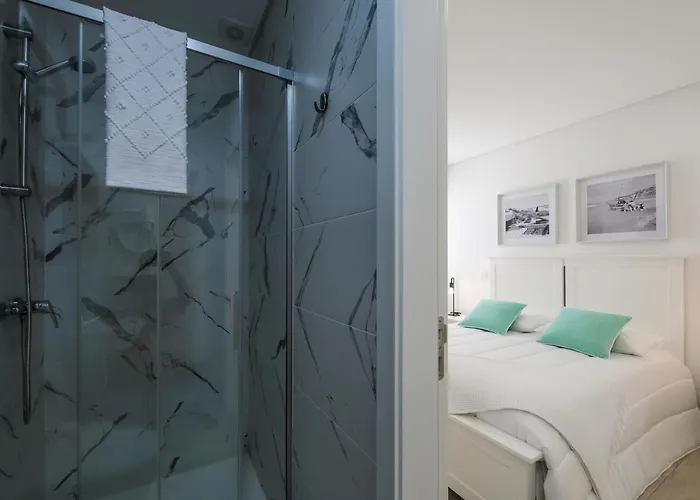 בית הארחה Farol 3*