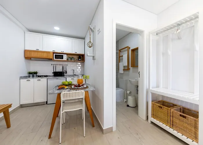 בית הארחה Farol 3*